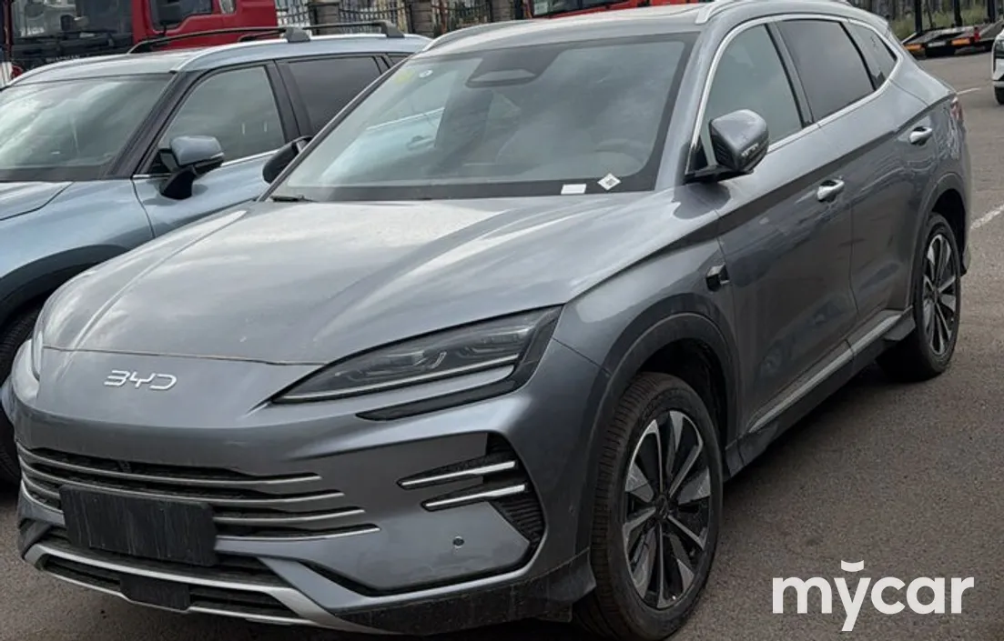 BYD Song Plus DM-i 2025