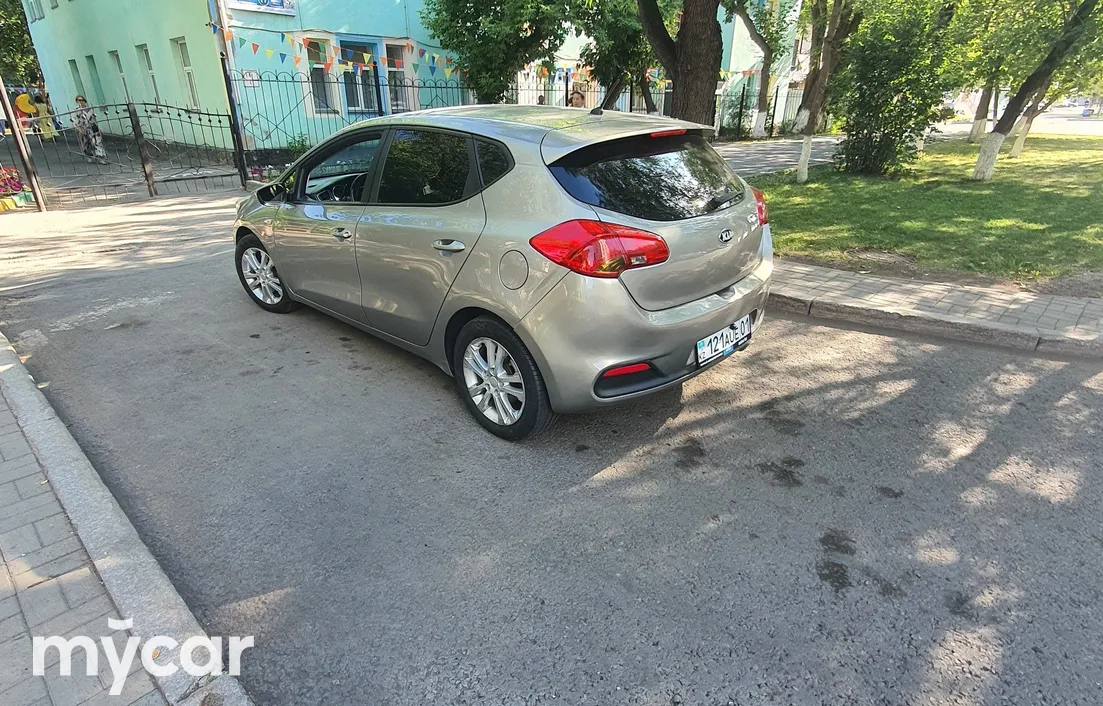Kia Ceed 2013