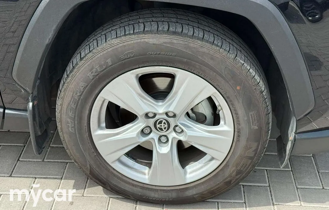Toyota RAV4 2019