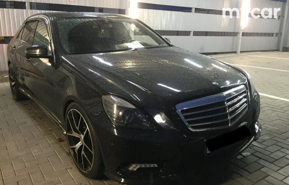 Mercedes-Benz E-Класс 2011