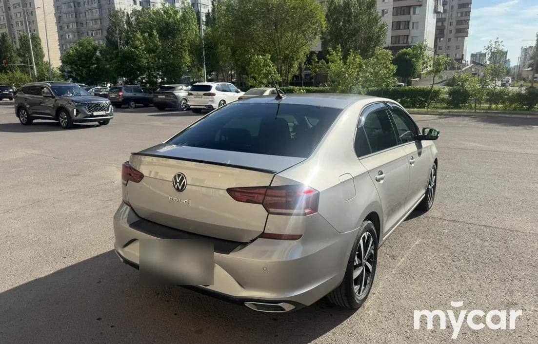 Volkswagen Polo 2021