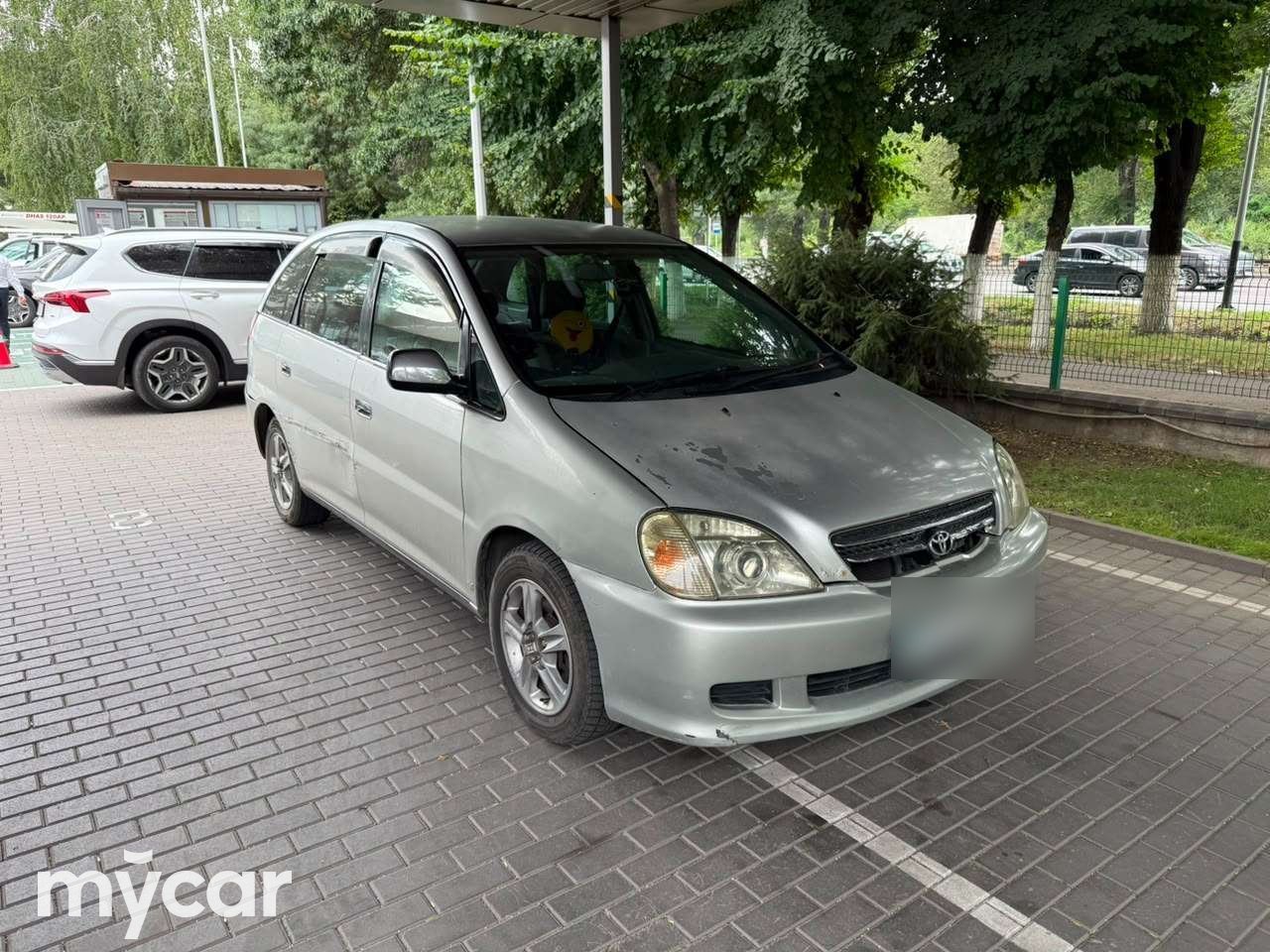 Toyota Nadia 1998