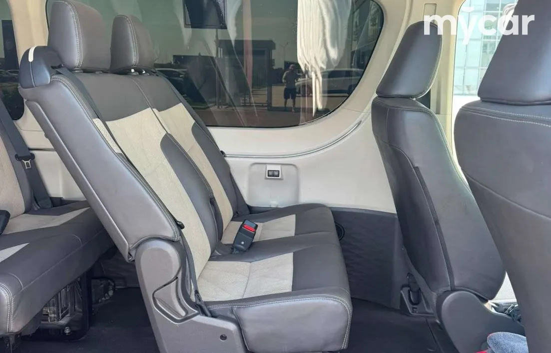 Toyota Hiace 2020