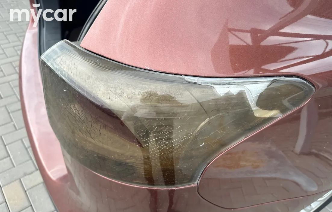 Mitsubishi Outlander 2012