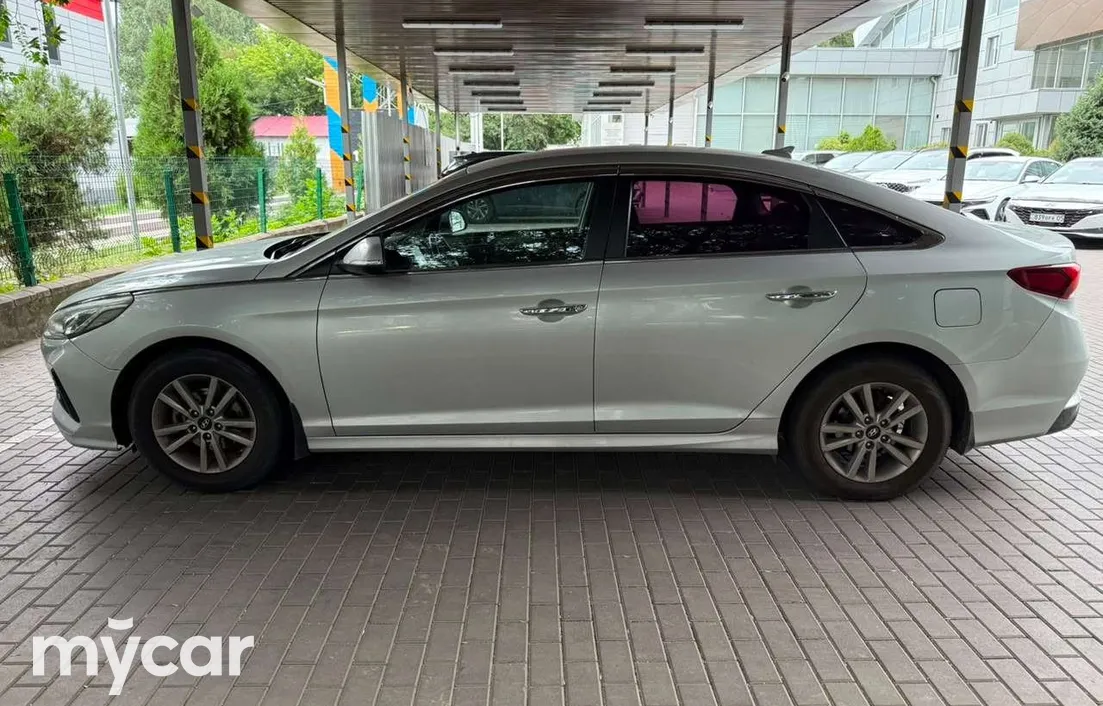 Hyundai Sonata 2017