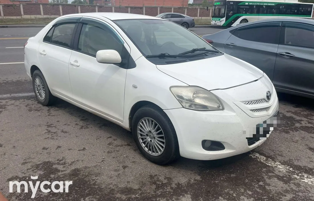 Toyota Yaris 2007