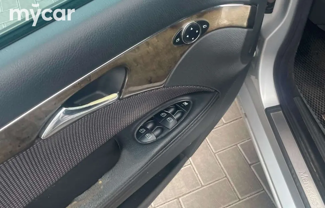 Mercedes-Benz E-Класс 2002