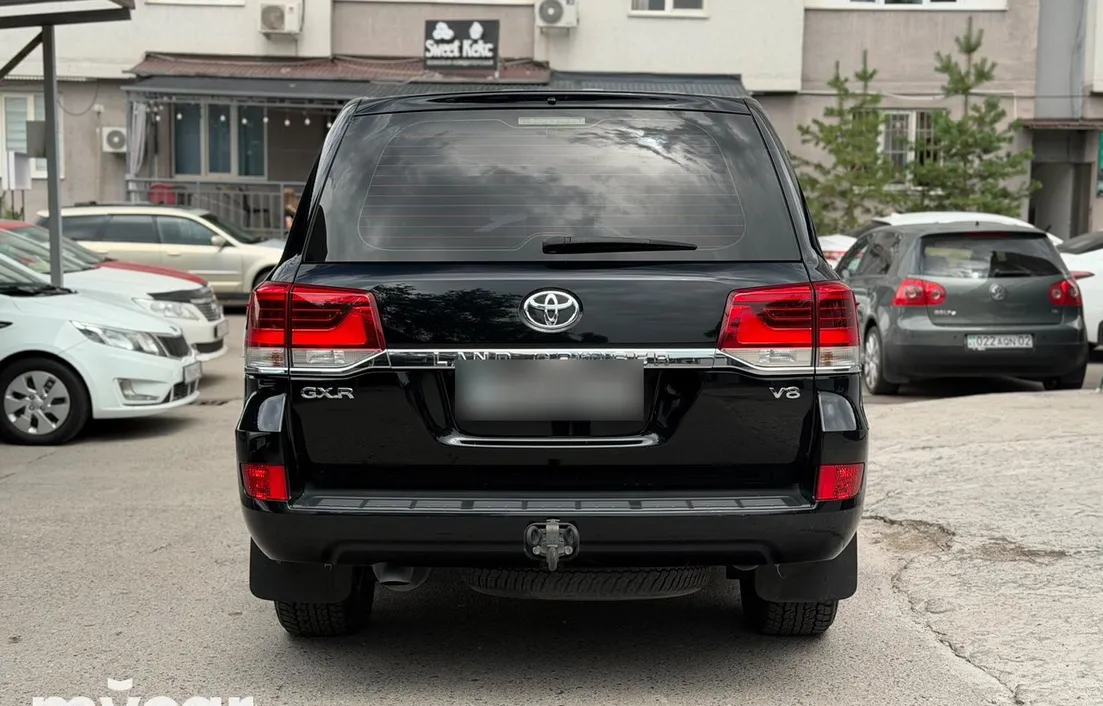 Toyota Land Cruiser 2020