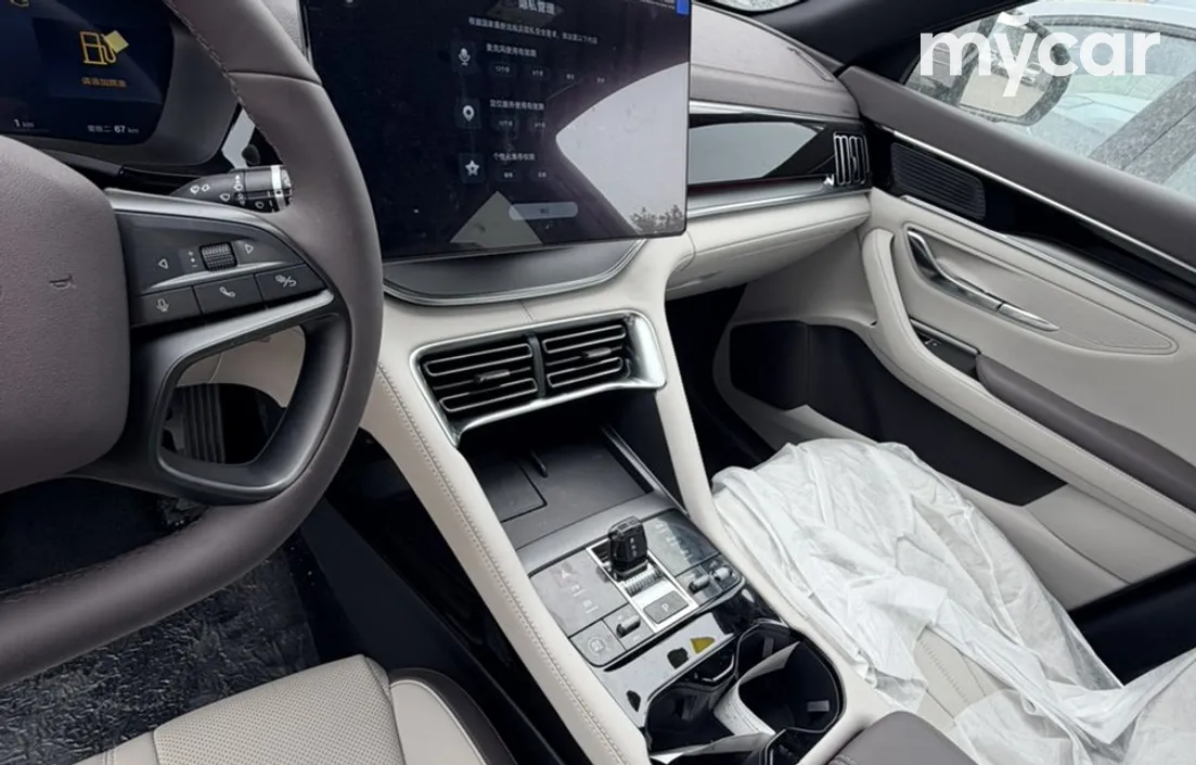 BYD Song Plus DM-i 2025