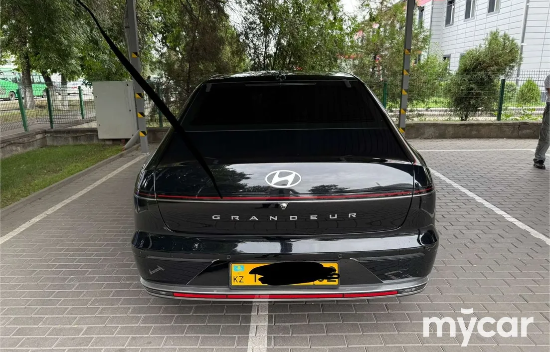 Hyundai Grandeur 2023