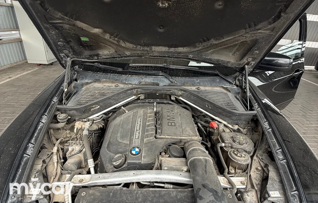 BMW X5 2011