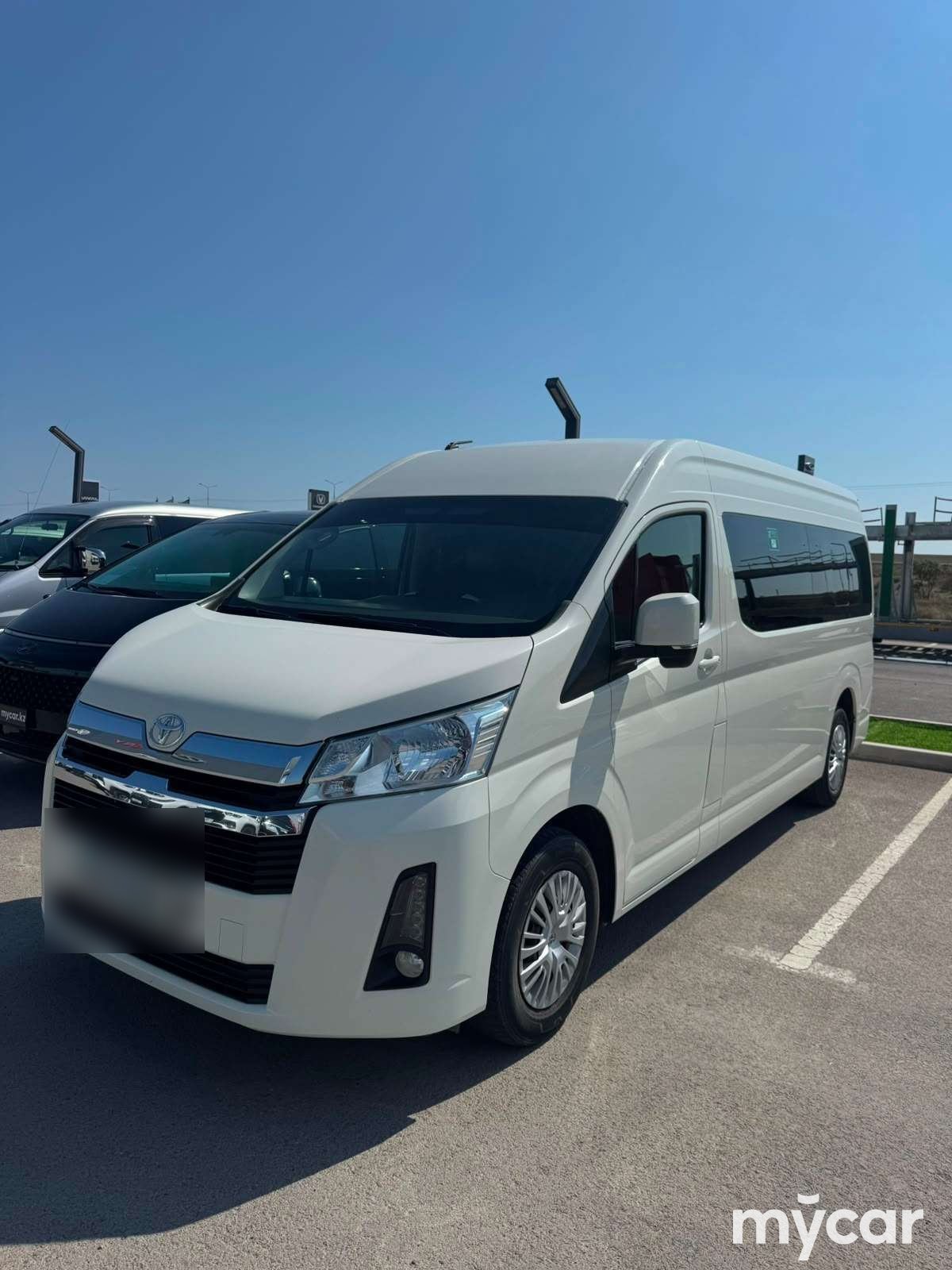 Toyota Hiace 2020