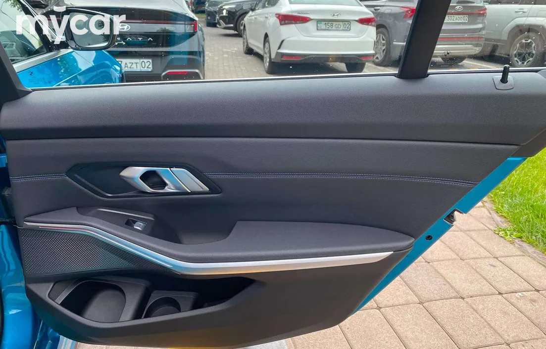 BMW i3 2023