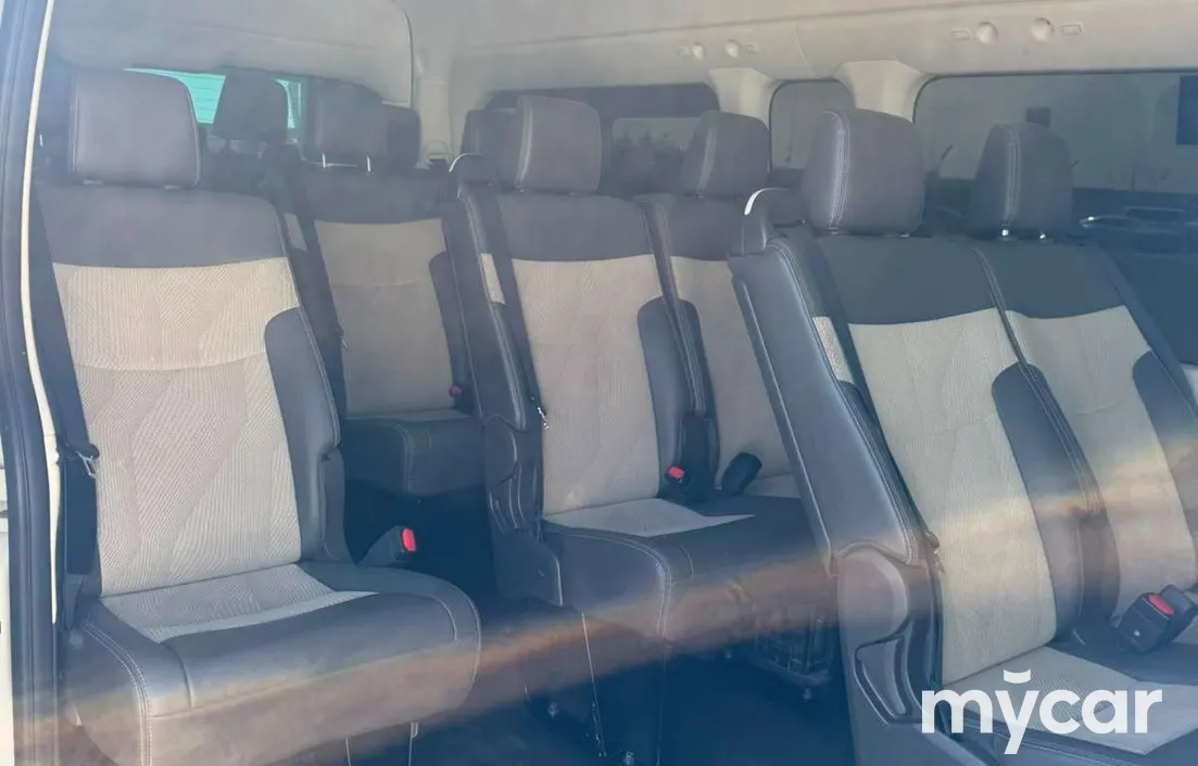 Toyota Hiace 2020