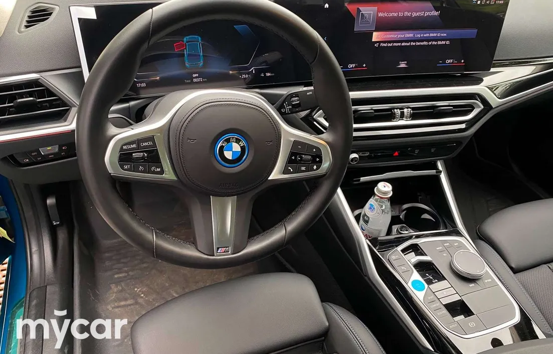 BMW i3 2023