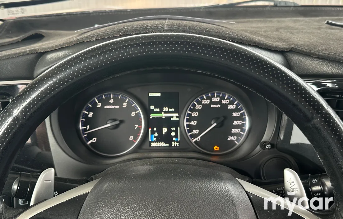 Mitsubishi Outlander 2012
