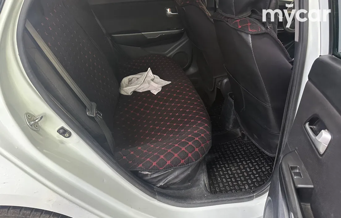 Kia Rio 2012