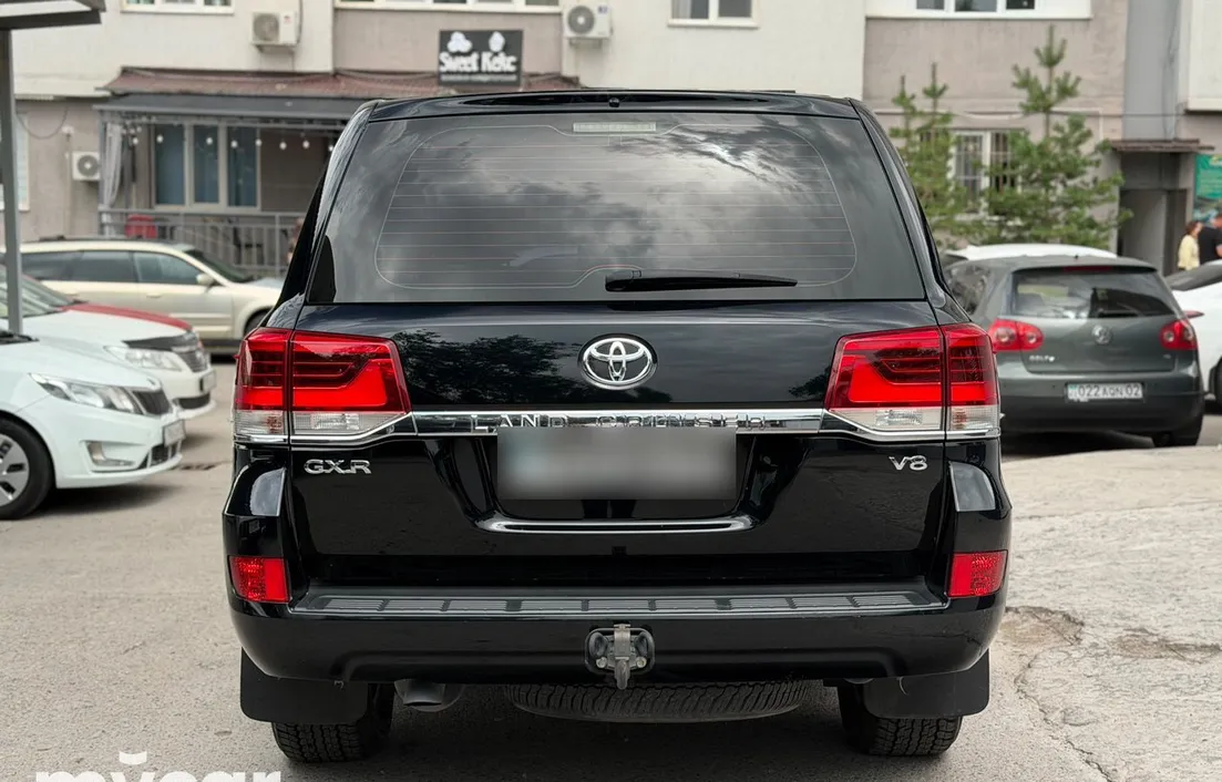 Toyota Land Cruiser 2020