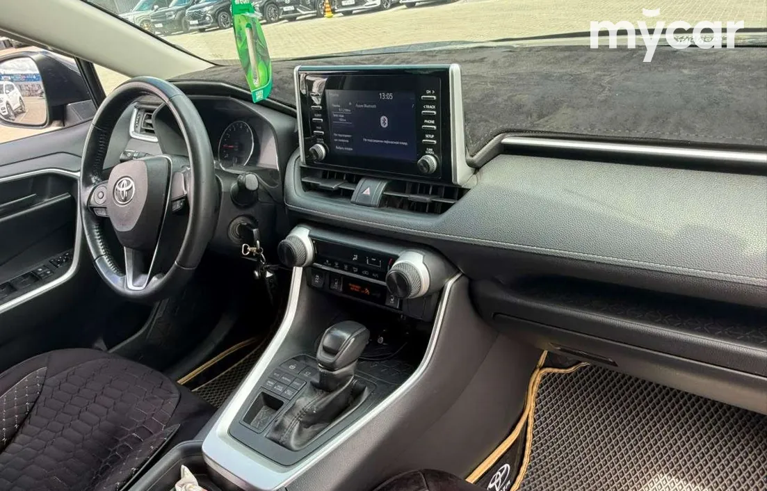 Toyota RAV4 2019