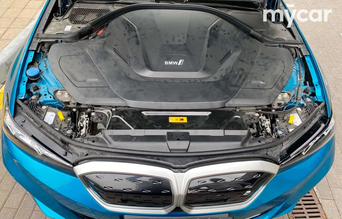 BMW i3 2023