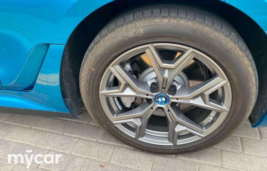 BMW i3 2023