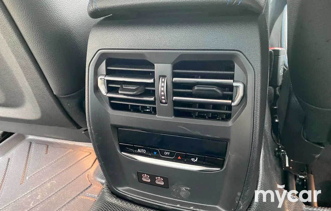 BMW i3 2023