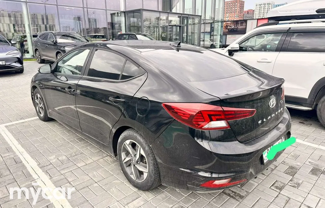 Hyundai Elantra 2018