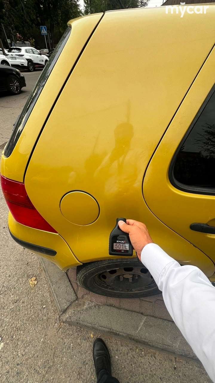 Volkswagen Golf 1998