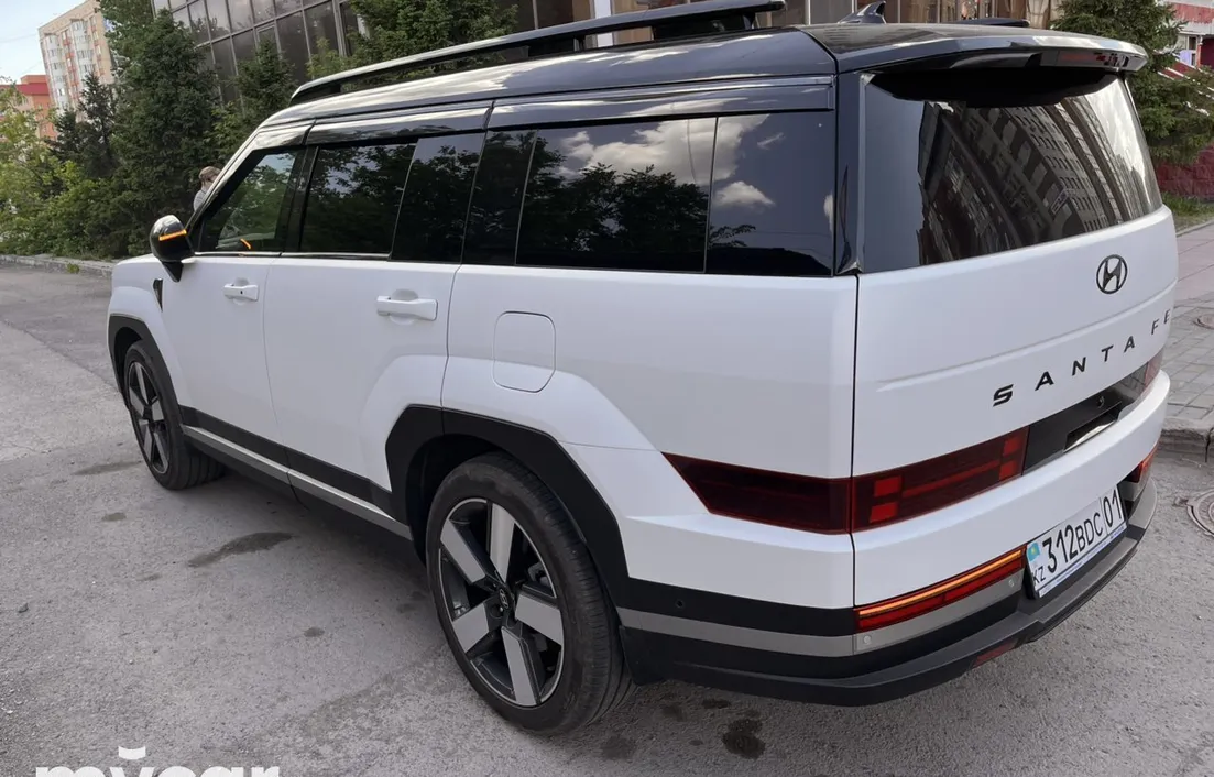 Hyundai Santa Fe 2024