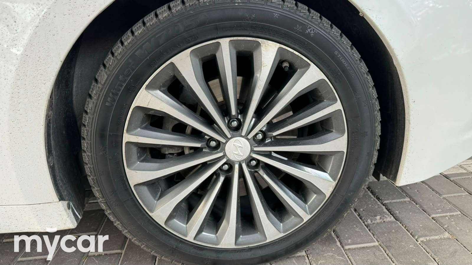 Hyundai Grandeur 2013