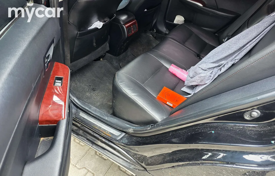 Toyota Camry 2014