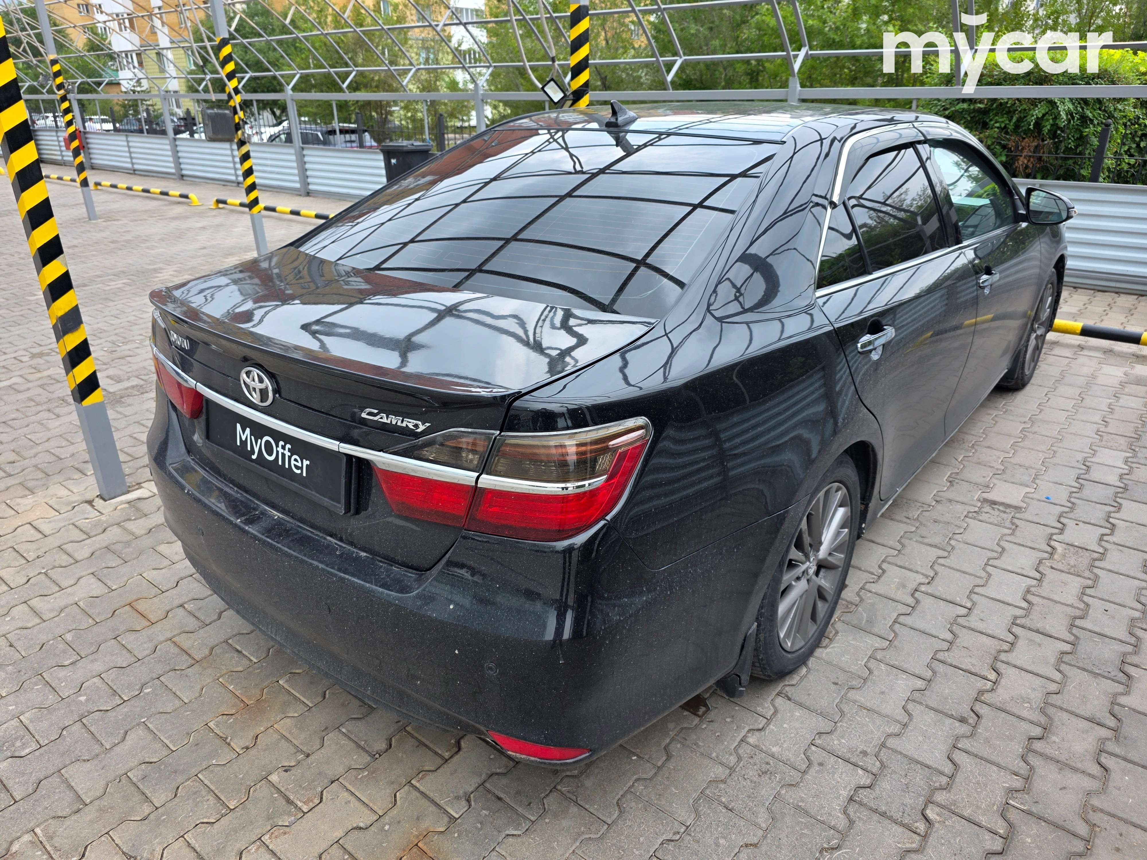 Toyota Camry 2014