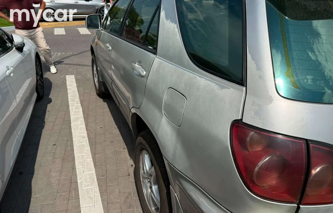 Toyota Harrier 1998