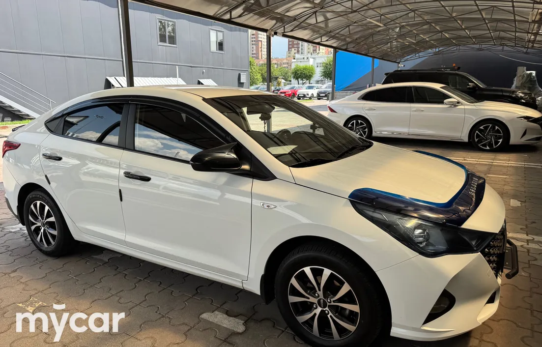 Hyundai Accent 2021
