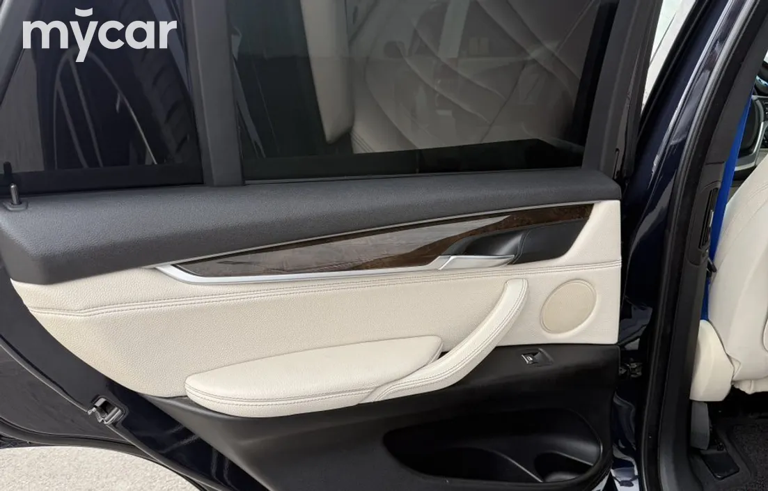 BMW X5 2016
