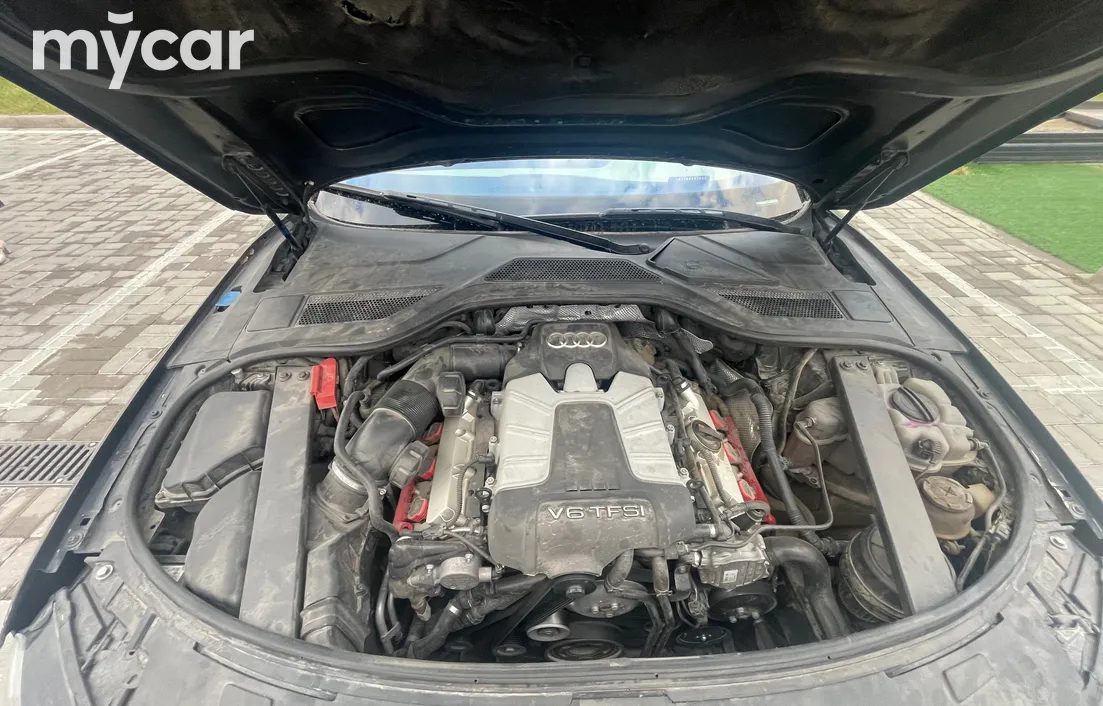 Audi A8 2012