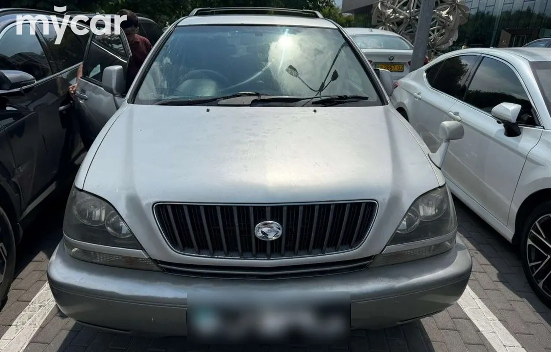Toyota Harrier 1998