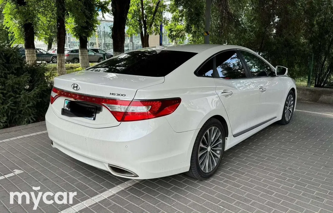 Hyundai Grandeur 2013