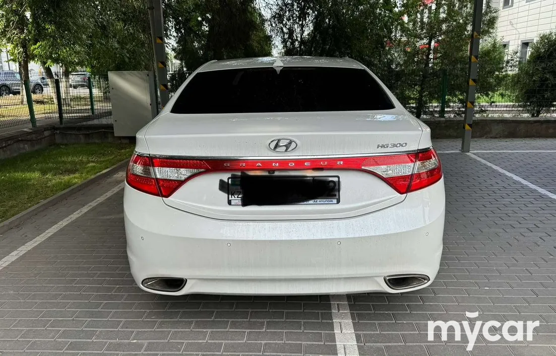 Hyundai Grandeur 2013