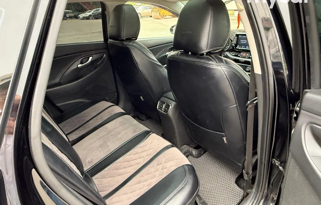 Hyundai i30 2023
