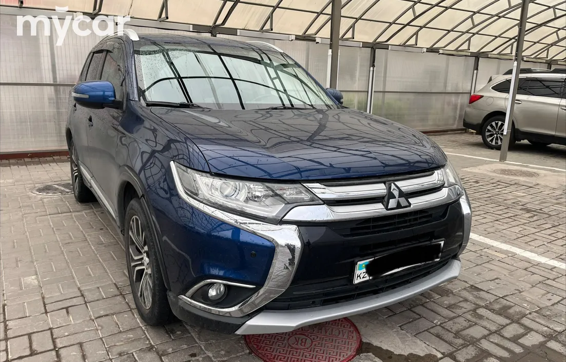 Mitsubishi Outlander 2015