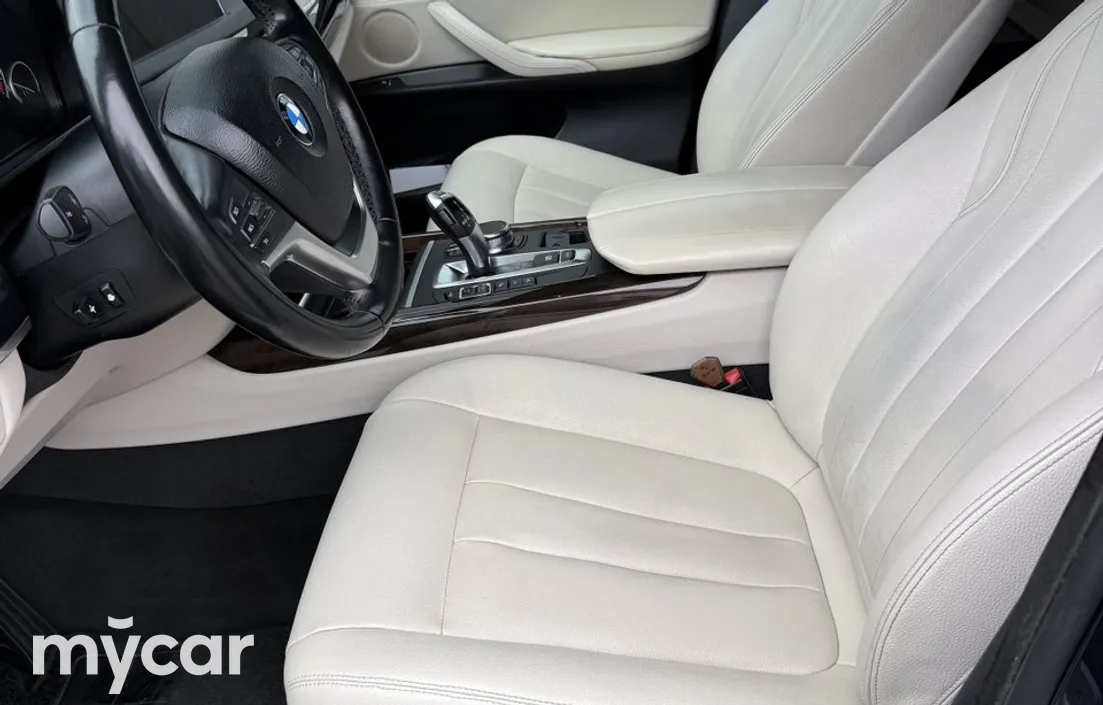 BMW X5 2016