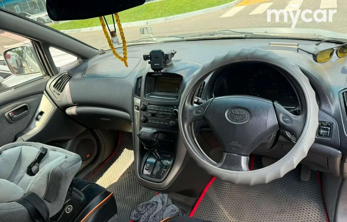 Toyota Harrier 1998