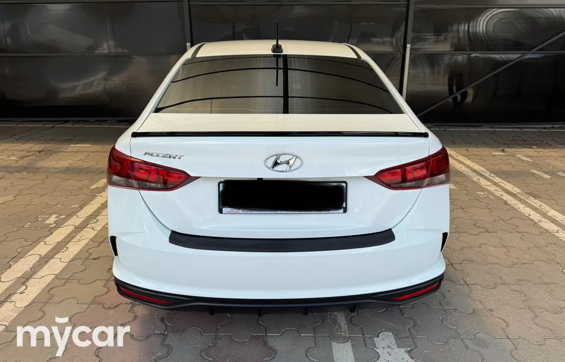 Hyundai Accent 2021