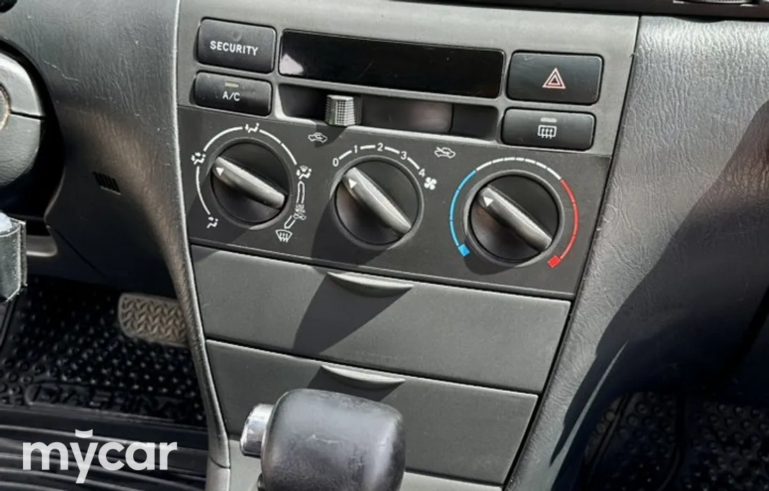 Toyota Corolla 2003