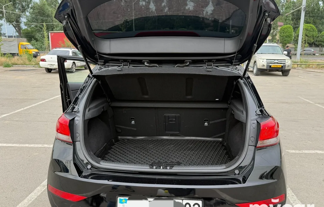Hyundai i30 2023