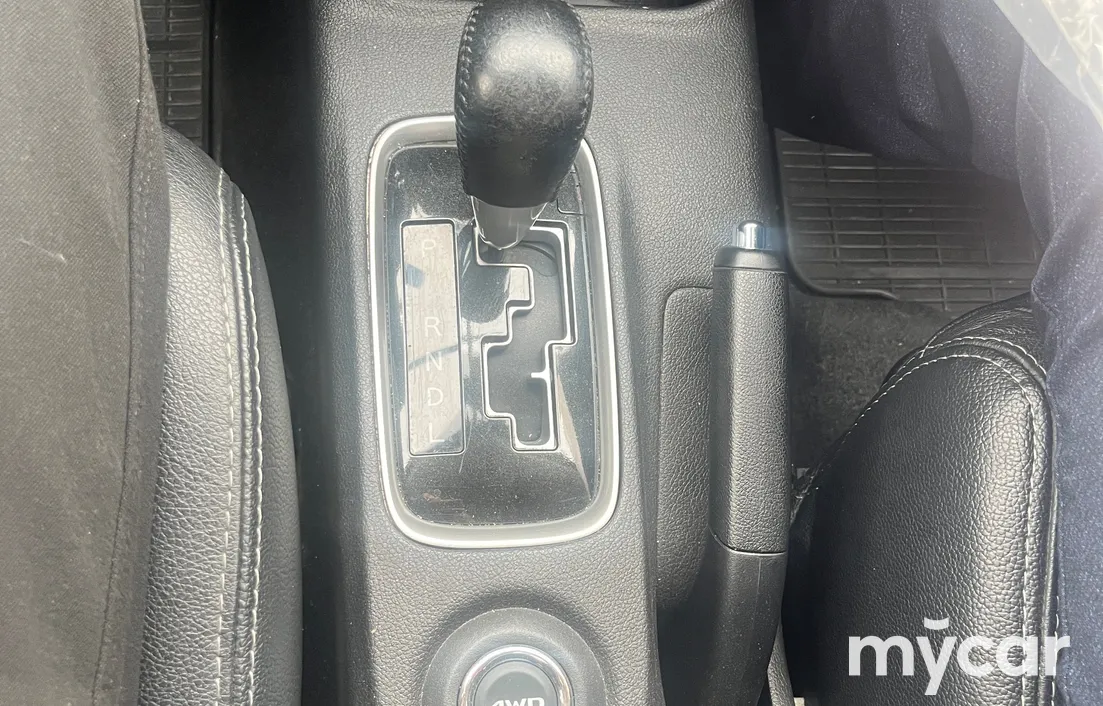 Mitsubishi Outlander 2015