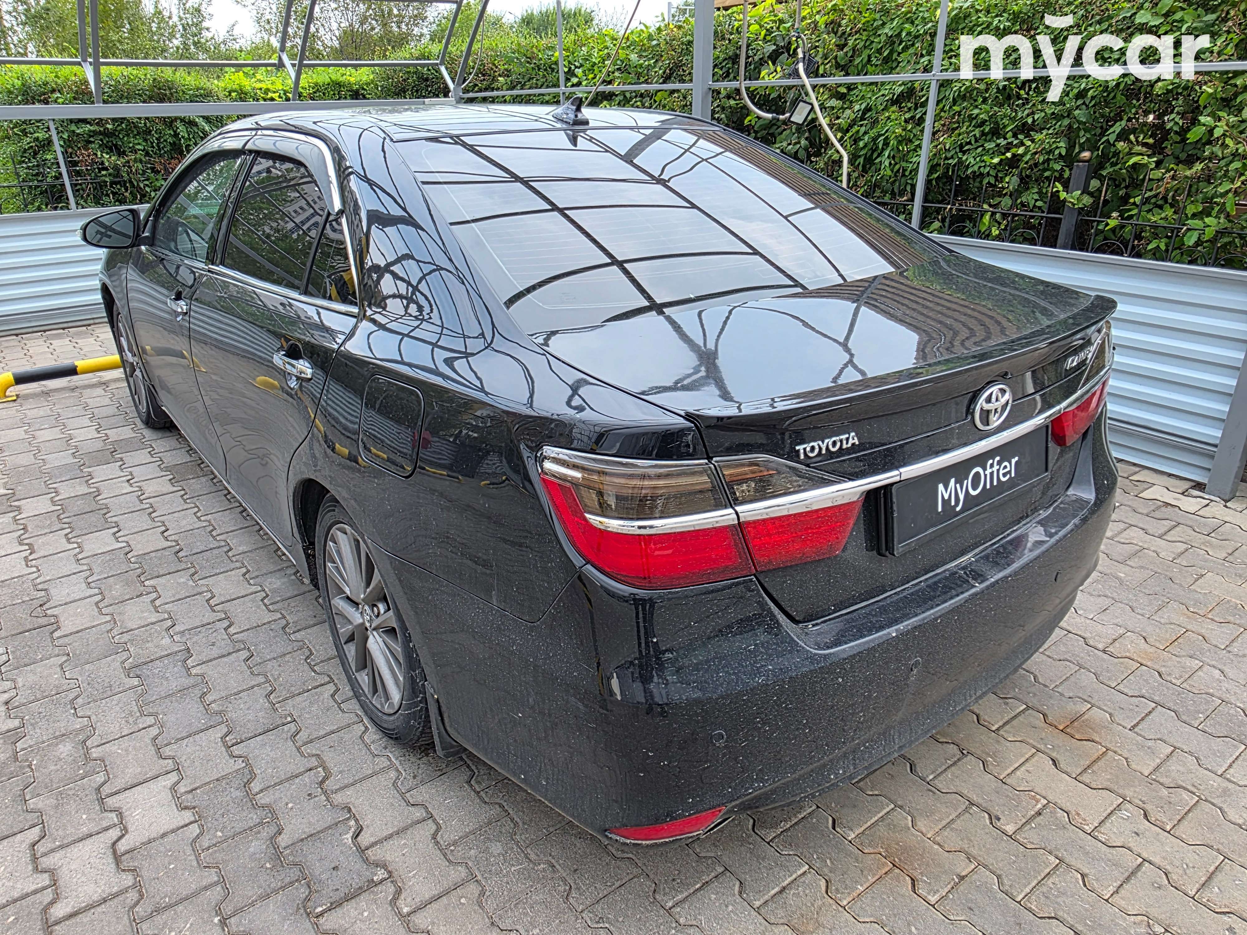 Toyota Camry 2014