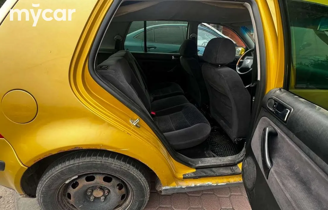 Volkswagen Golf 1998