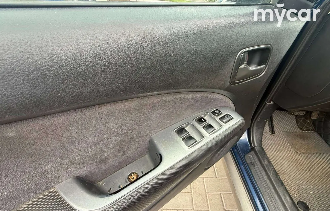 Mitsubishi Outlander 2002